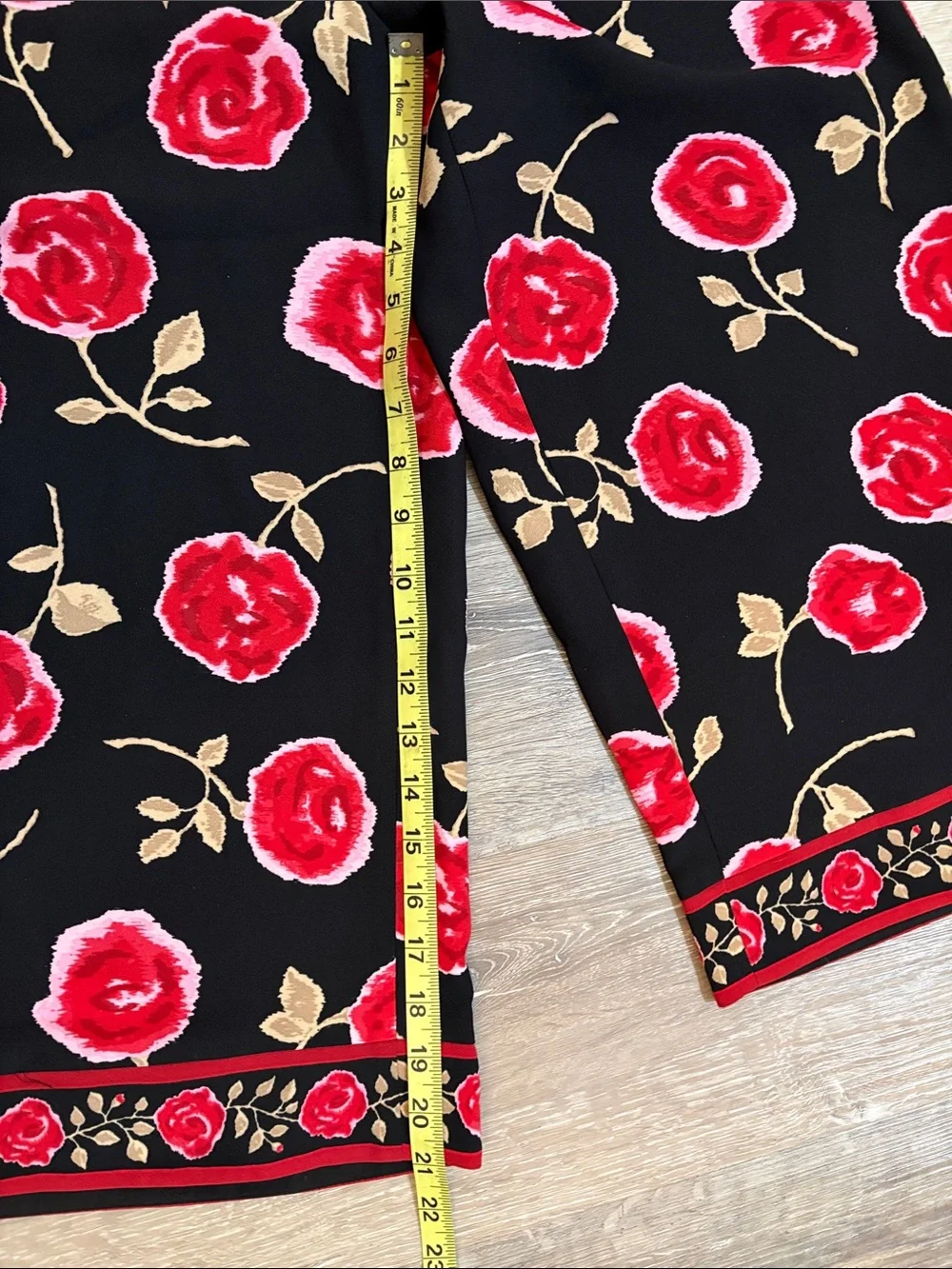 kate spade New York Rose Cropped Black Wide-Leg Pants with Red/Pink Rose Print